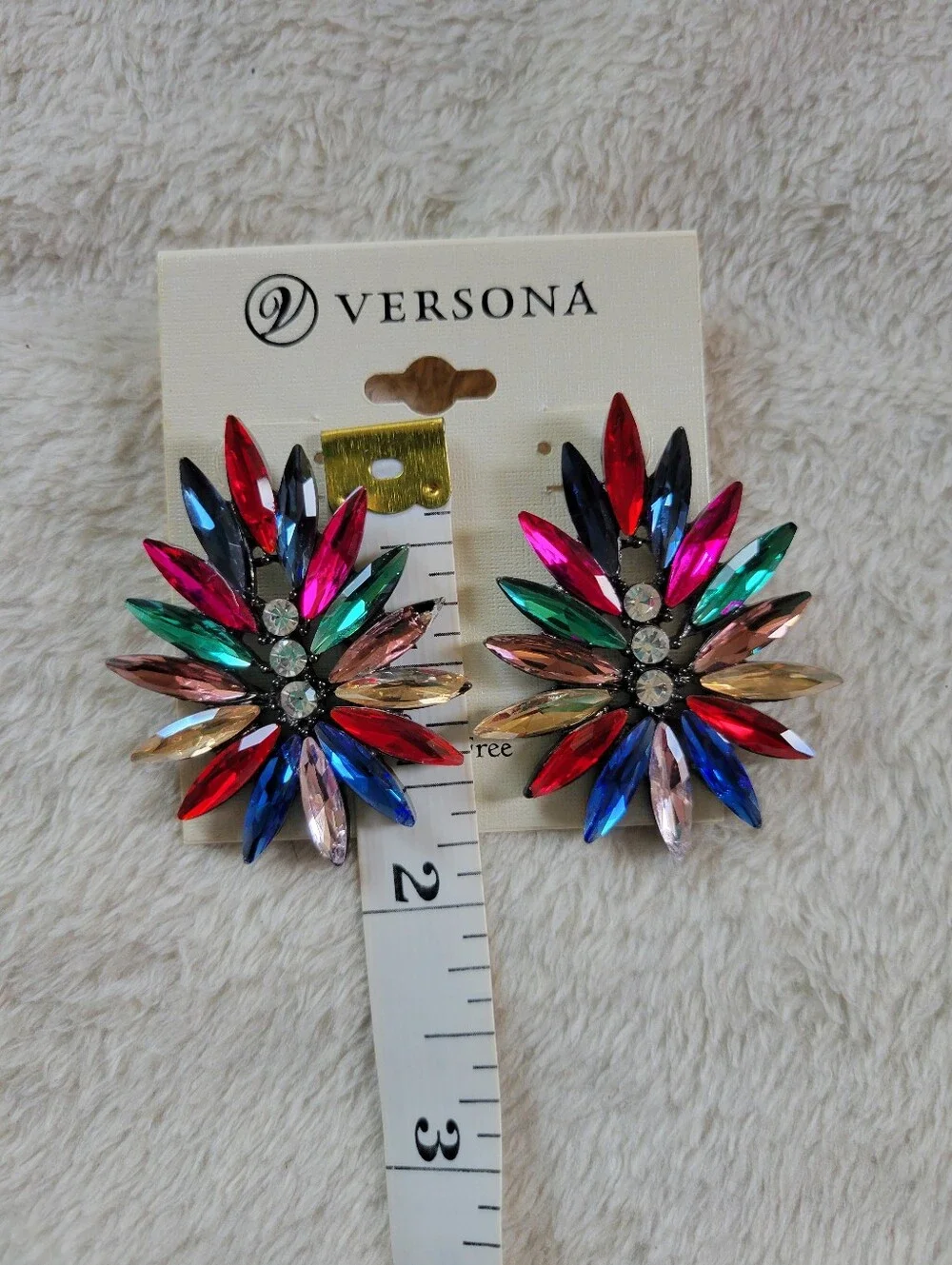 Versona | NWOT Pretty Rainbow Crystal Floral Burst Stud Earrings